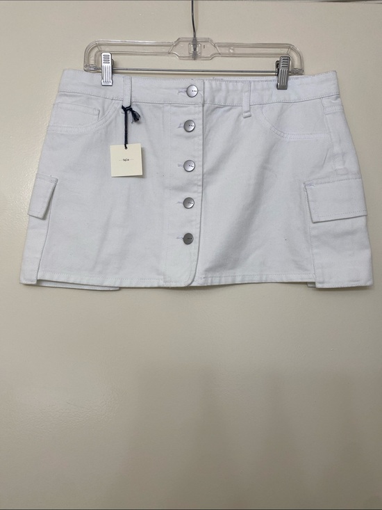 Tgla Dresses & Skirts - White Button-Front Denim Cargo Mini Skirt